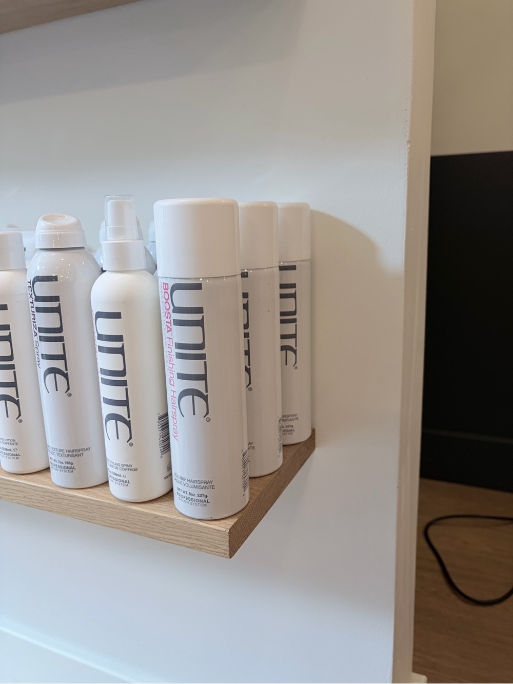 UNITE Boosta Finishing Hairspray